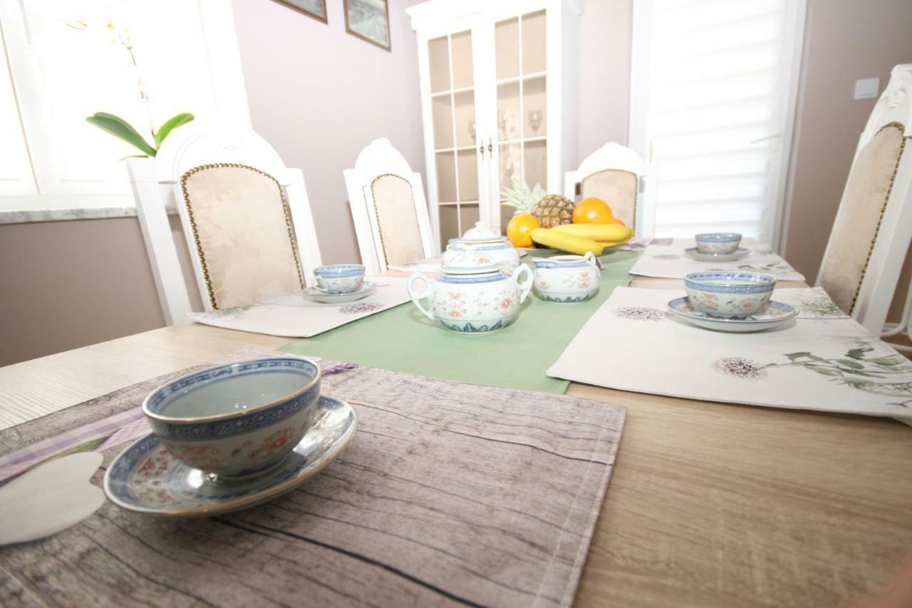 Holiday House Leona Otočac Dış mekan fotoğraf