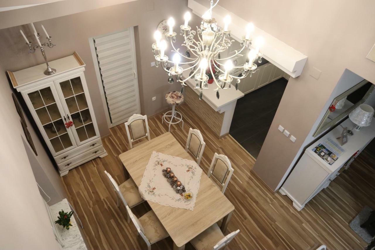 Holiday House Leona Otočac Dış mekan fotoğraf