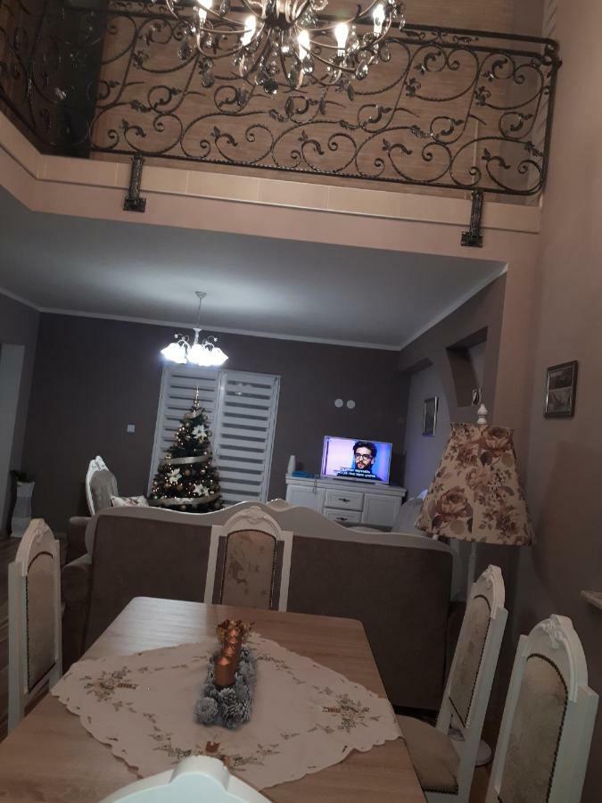 Holiday House Leona Otočac Dış mekan fotoğraf