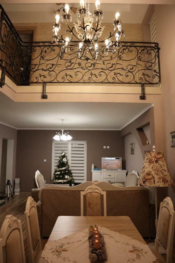 Holiday House Leona Otočac Dış mekan fotoğraf