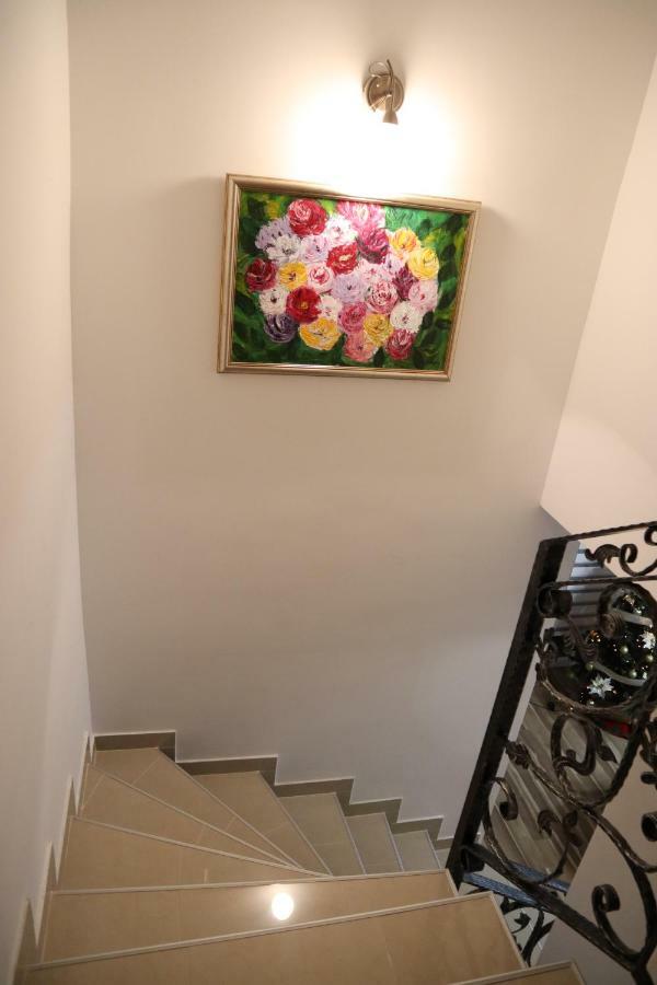 Holiday House Leona Otočac Dış mekan fotoğraf